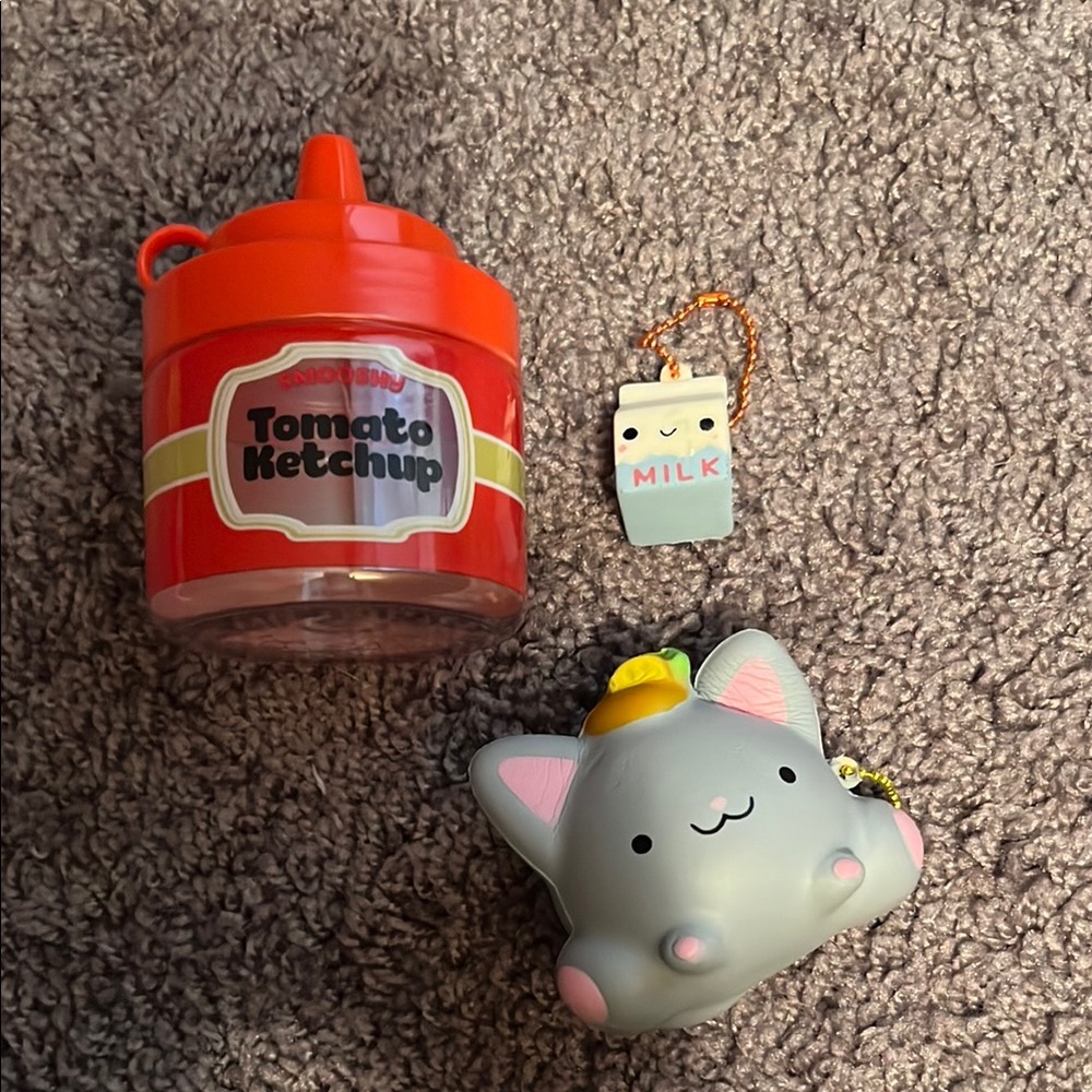 Smooshy Mushy Tomato Ketchup Toy